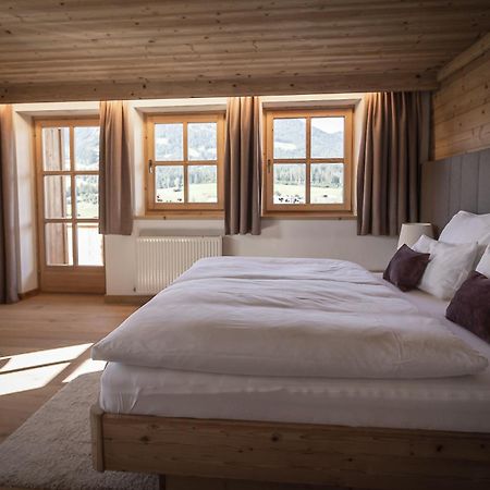 Hotel Chalets Grosslehen Fieberbrunn Buitenkant foto