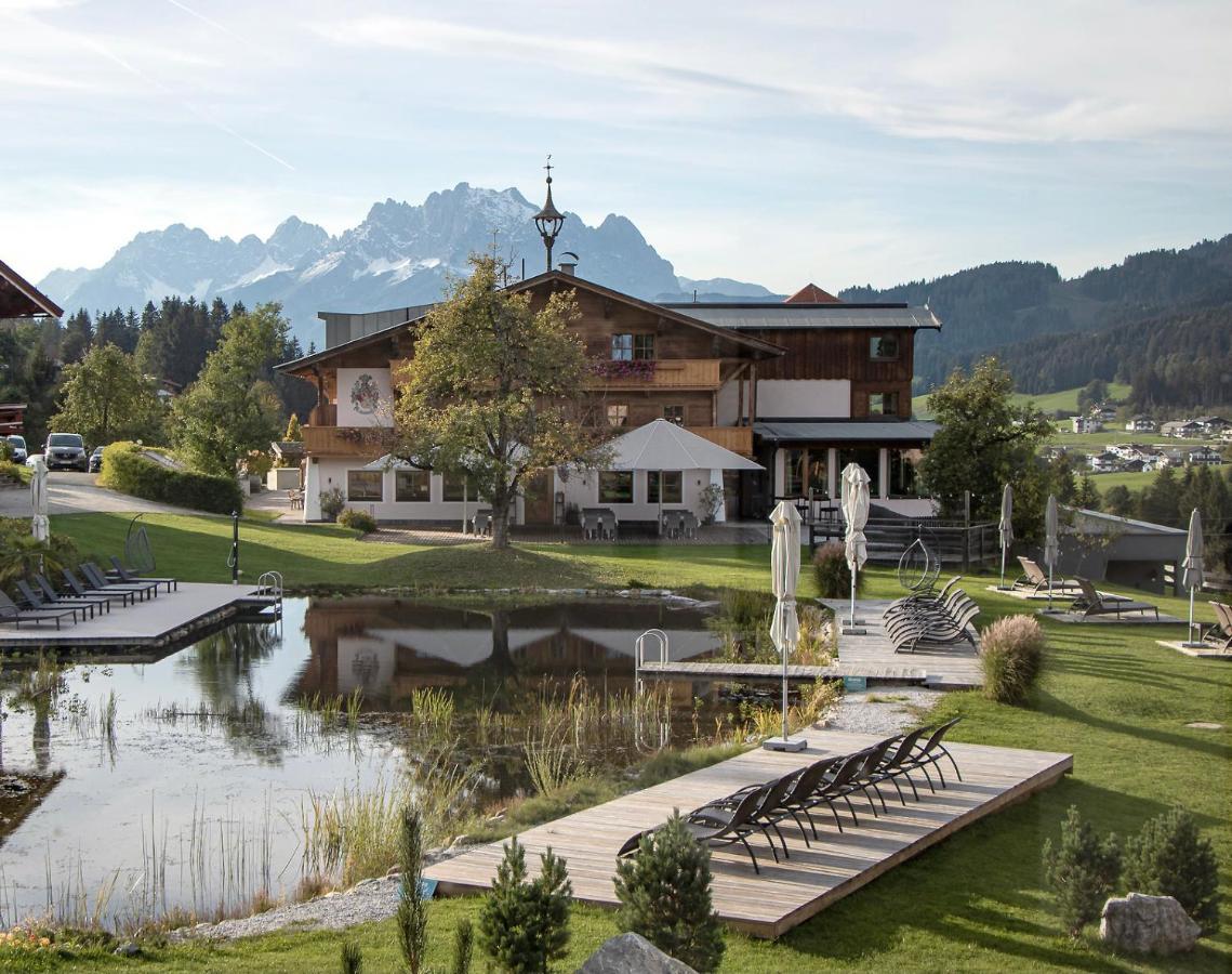 Hotel Chalets Grosslehen Fieberbrunn Buitenkant foto
