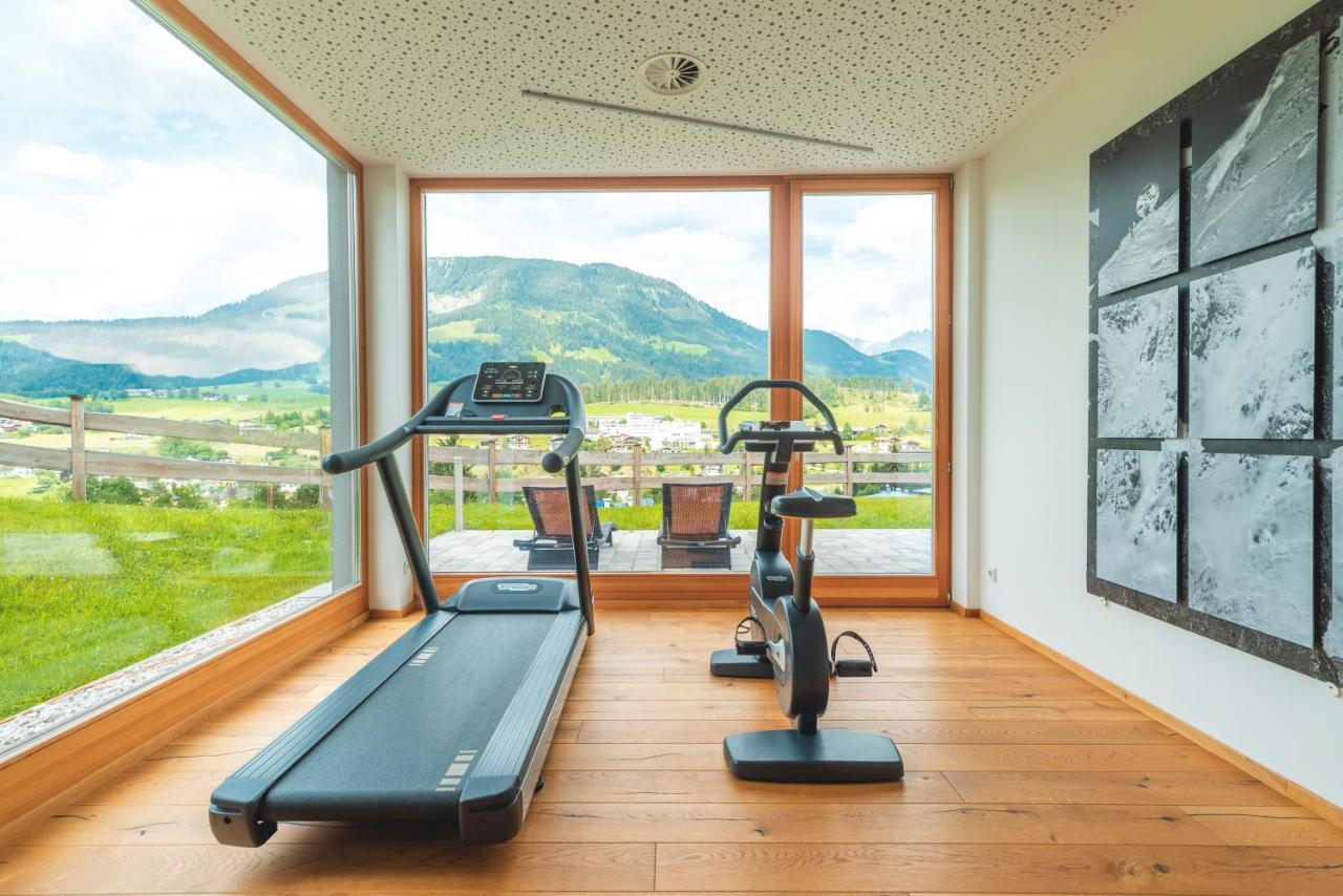 Hotel Chalets Grosslehen Fieberbrunn Buitenkant foto